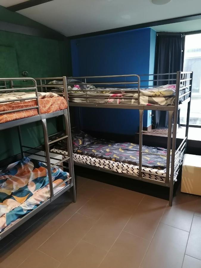 Hostel Pacific Ocean Częstochowa Екстериор снимка