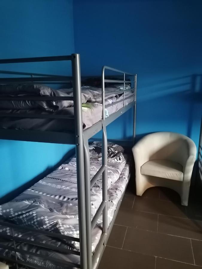 Hostel Pacific Ocean Częstochowa Екстериор снимка